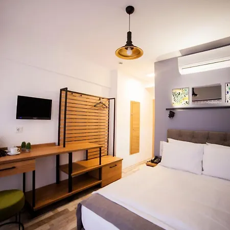 Hotel Set Oezer 3*