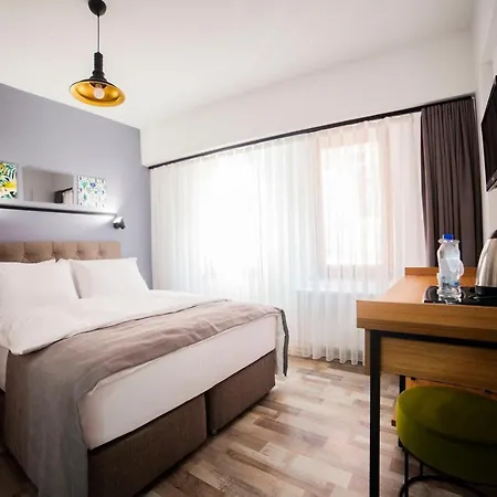 Hotel Set Oezer
