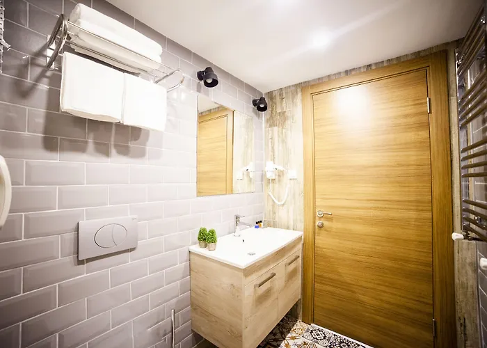 Hotel Set Oezer