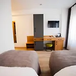 Set Oezer Hotel