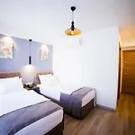Set Oezer Hotel