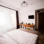 Hotel Set Oezer 3*