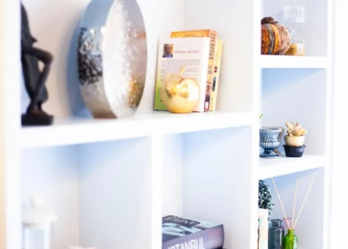 Set Oezer מלון צ'נקלה